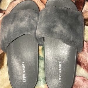 Brand new Steve Madden slides